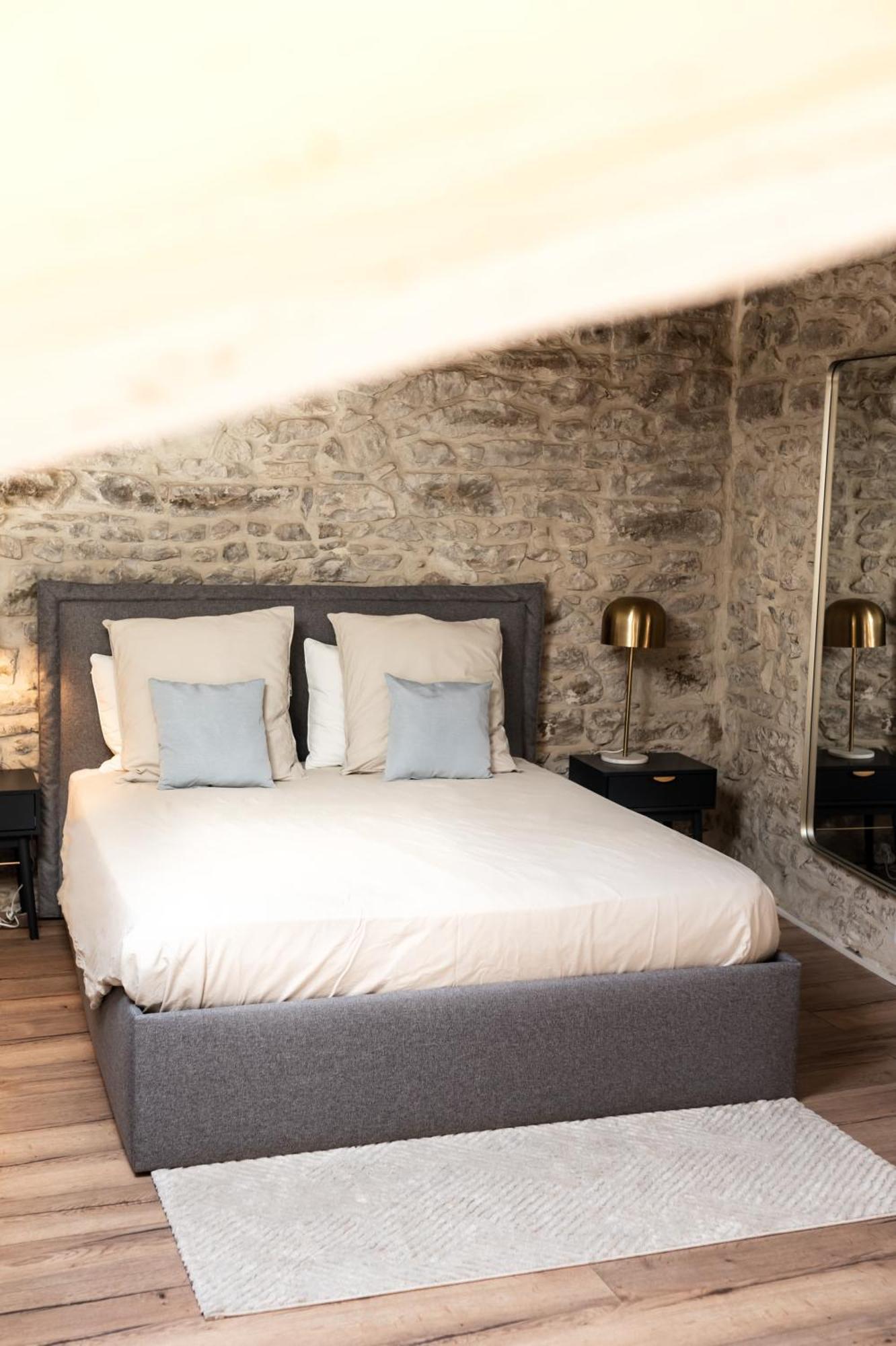 L'Etoile - Duplex Cosy De 50M2 En Centre-Ville Nimes Luaran gambar